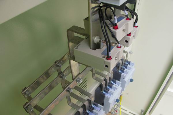 马边控制箱-3683讲讲控制箱的使用特点